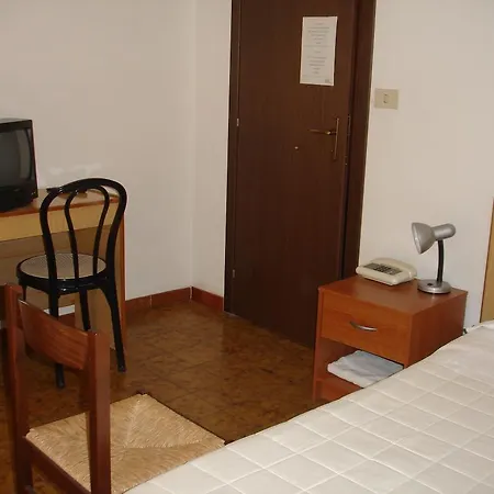 מלון La Rusticana